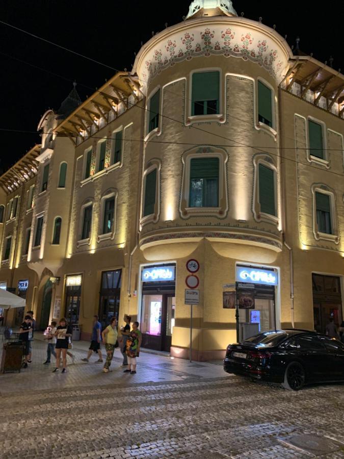 Casa Central Luxury ออราแด ภายนอก รูปภาพ